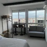 Sky Views Studio In City Centre
