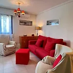 Friendly Flat