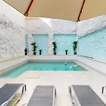 Apartamentos Breton 17 Suite Familiar
