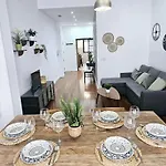 Charlot Center Apartment II