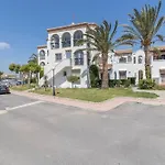 Perla By The Sea