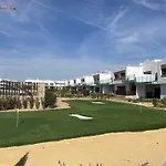 Impresionante Apartamento En Zona De Golf