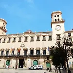 2- La Habitacion Del Piso Centro Alicante