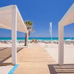 Apartamento En San Juan Playa