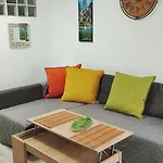 Casita De Tais