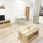 Restaurado De 3 Habitaciones Y Ac