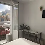 Room With Private Bathroom And Balcony Nearby The Mercado Central, Center And Beach