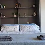 Apart Hotel