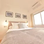 Abal Apartments - Teatro