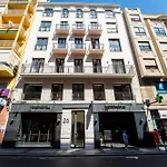 Edificio Reyes Catolicos Alicante Centro By Renthas
