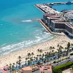 110M Kkara 3Br 2Ba Central Plaza Nueva View Apt