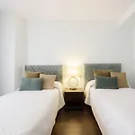 Luxury New Apartment City Centre & Beach, Alicante
