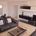 Casa Daniella - 5 Bedroom Villa With Private Pool