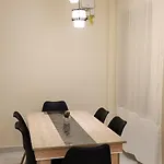 Queen Residence