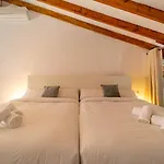 Lovelyloft Altamira Duplex
