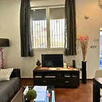 La Casa Escarlata