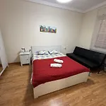 Cesar Apartment