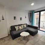 Charming Duplex - Historic Center - 7Min To Beach