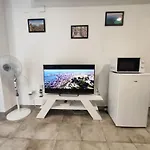 Charming Duplex - Historic Center - 7Min To Beach