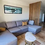 Seaviews Luxury Apartment
