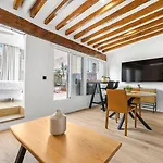 Lovelylofts Cathedral Penthouse