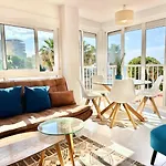 Fantastic Seaview Apartment