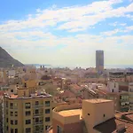 Casaturis Estudio Con Vistas Que Enamoran En Centro De Alicante A119