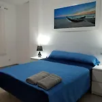 Avenida de Denia N11 close to the Beach