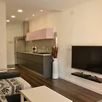 Piso moderno en casco antiguo próximo a la playa