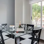 La Casa De Los Espejos