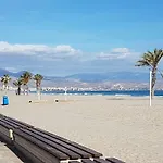 “Piso Cerca Del Mar, En Playa De San Juan”