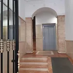 Wonderful Apartment In The Center By The Sea