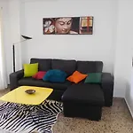 Precious Apartment In Alicante, Playa San Juan