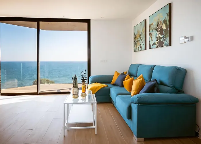 Modern Sea Front Reef