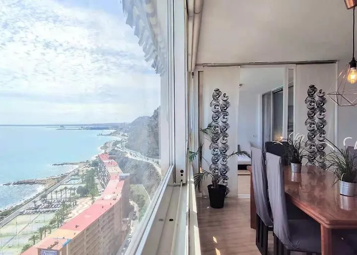 Beach Apartment With Fantastic Seaview