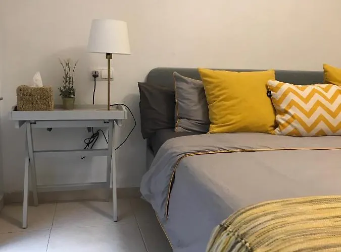 Designer\'S Flat - 3 Bdrm - Wifi - Best Location