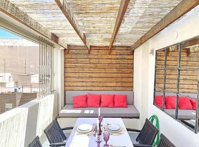Amazing Attic In City Center