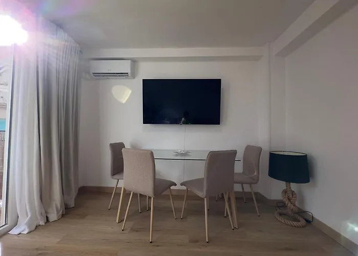 Antonio Apartments