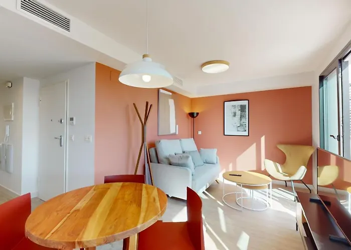 Alicante Colorful Penthouse Center 5C