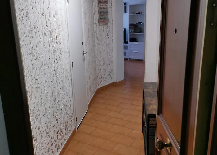 Manila-Home,2 Banos-Bathrooms