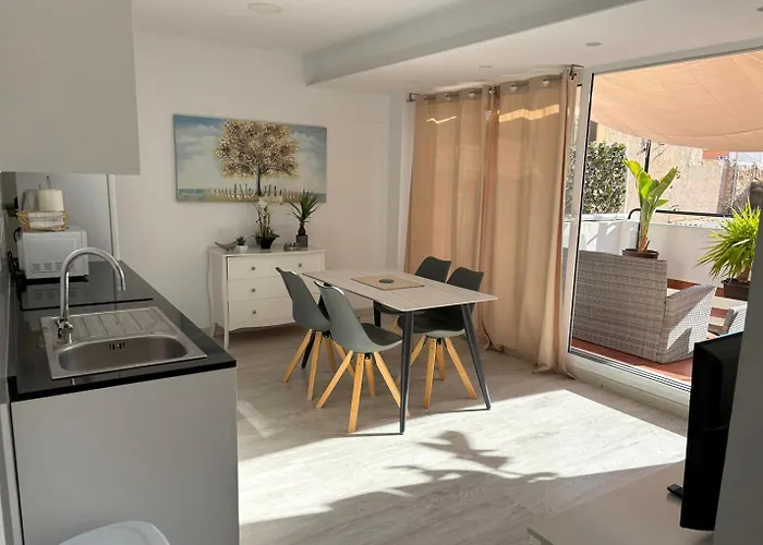 Very Beautiful Penthouse In The Heart Of Alicante
