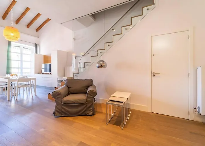 Lovelyloft Altamira Duplex
