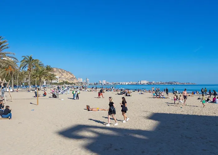 Hb Apartaments Playa Del Postiguet Beach