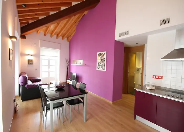 Apartamentos Tito San Agustin
