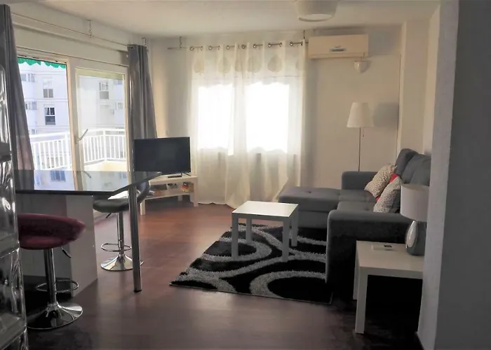 Sun & Beach Apartment Carivoguest