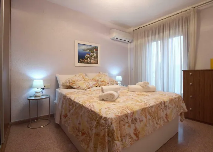 San Nicolas Home