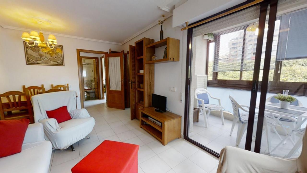 Friendly Flat *