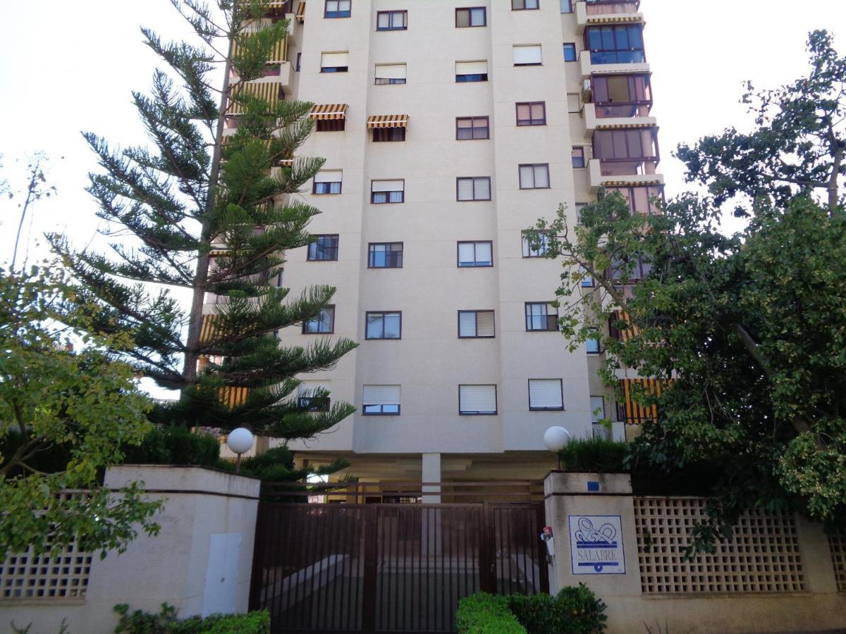 Friendly Flat *
