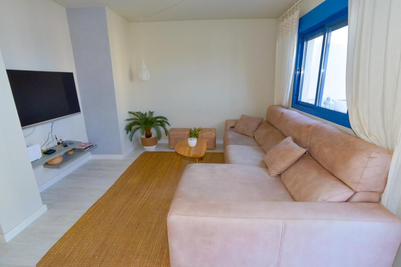 Luxury Penthouse,first Line Apartment *