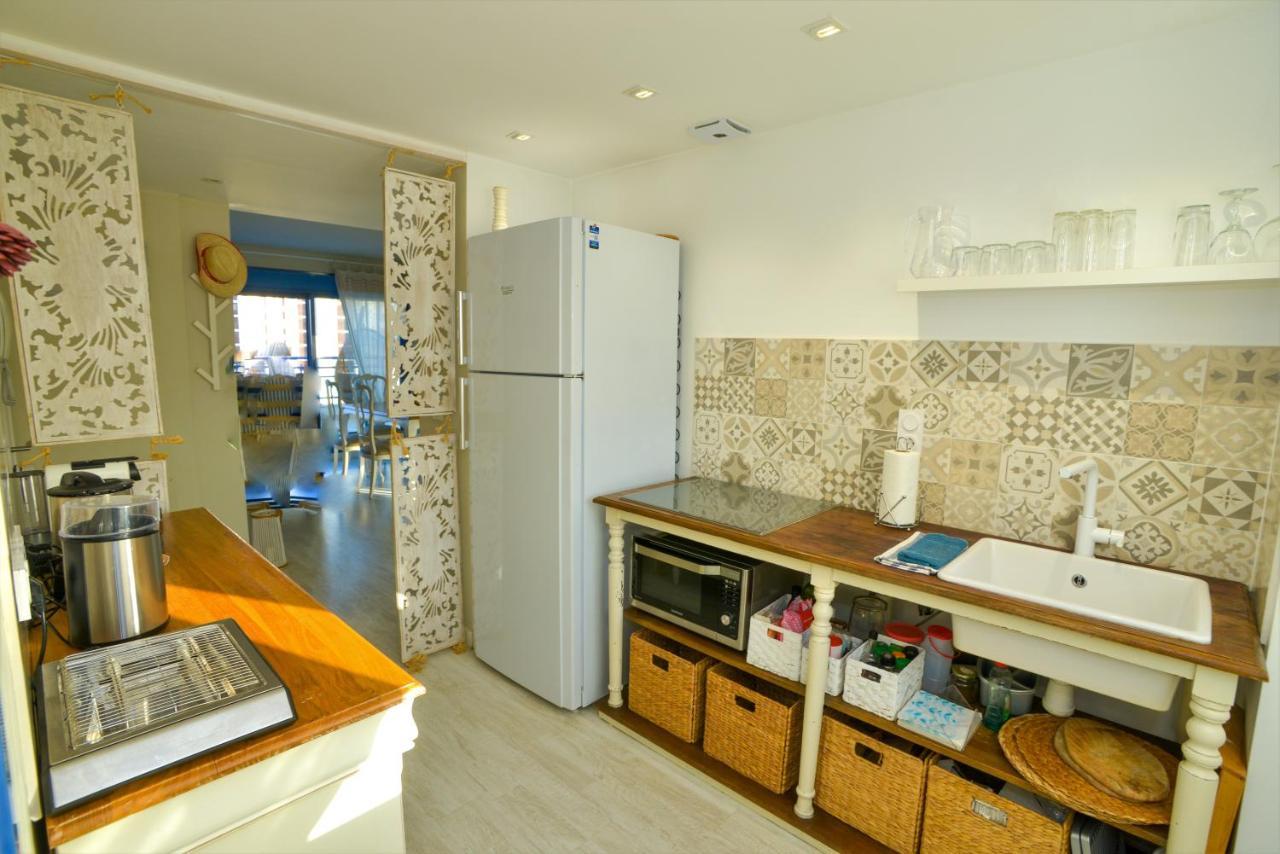 Luxury Penthouse,first Line *